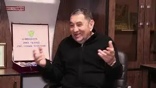 Виктор Жалилов - "Навбаҳор"да  таниқли мураббий билан мулоқот.