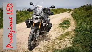 Protezione faro Puig: estetica e funzionalità sulla Tiger 900 Rally Pro