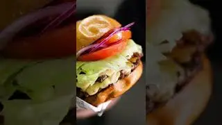 Fui fotografar lanche e aconteceu o que eu queria… 😈