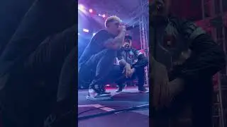 Quase que o palco não aguentou !!! #rapnacional #favelavive #rap #trap #faculdadedavida #shorts
