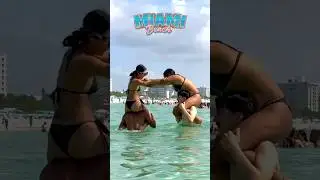 Sunny Beach Day Vibes 🎧🎶🏖 #beachlife #viralsongs #beachlifevibes dance video #danceshorts #viralsong