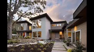 758 Mountjoy  |  South Oak Bay