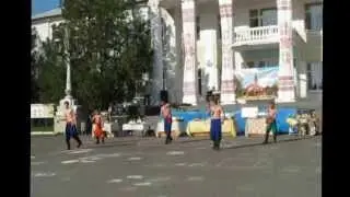Выступление докучаевских казачат