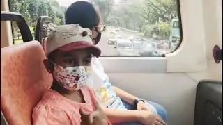 Bus traveling in Singapore 🇸🇬