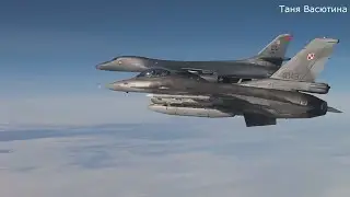 Польские F-16 кинули B1-B Lancer США#Вежливые русские летчики#Эскорт#Сопровождение#Су-27#Су-30#Су-35