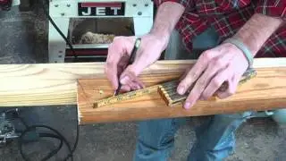 Cutting hip rafters with speed square