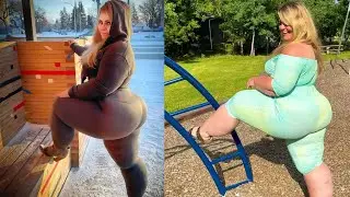 Coca Carly - Curvy Plus Size Model: Bio, Fashion, Style.