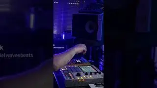 MY FIRST BEAT WITH AKAI MPC ONE + ROLAND SP 404 MKII