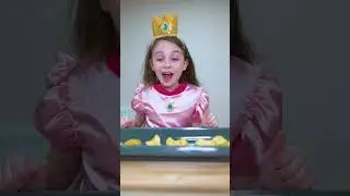 Super Mario pranks Luigi 