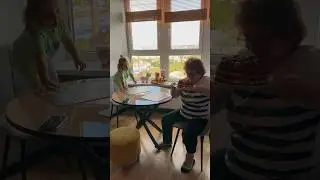 РЕАКЦИЯ РЕБЁНКА НА БАБУШКИНУ ВЫХОДКУ🤣🎂