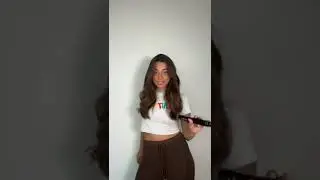 Star Wars girl taps into darkness👿⚫️🔴 #starwars #lightsaber #starwarsshorts