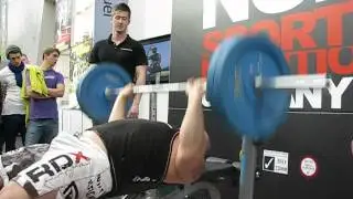 Eddie Hall 52 reps with 100kg's Bench Press | Maxiraw Ambassador