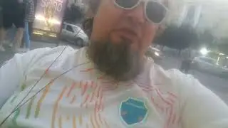 20230713 волосатый в очкх