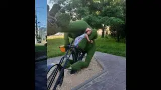 Гуляем с внучкой)))