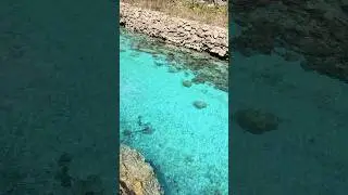 The color of the water that I can't believe 