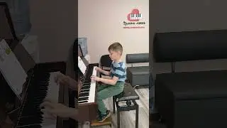 #piano Учень школи Назар Тертишник (7 років), Викладач Юлія Погорєлова, філія Осокорки
