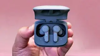 AUDIO TECHNICA ATH-TWX7 // This is how earbud controls should be done.