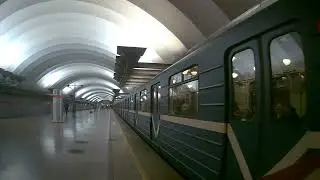 Отправление ЕМА со станции Площадь мужества