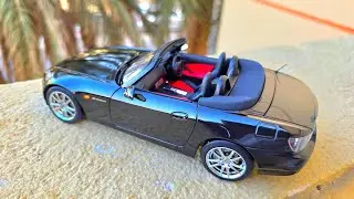1/18 MotorHelix Honda S2000