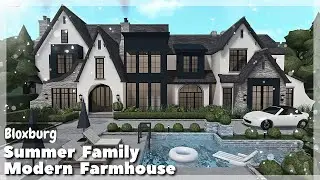 BLOXBURG: Summer Family Modern Farmhouse Speedbuild | Roblox House Build