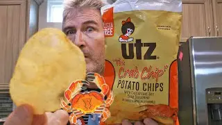 Utz CHESAPEAKE BAY CRAB CHIPS Potato Chips Review 🦀😮