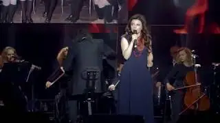 Оксана Муха - При ватрі
