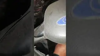 как быстро открутить болт  шкива коленвала#болт коленчатого вала