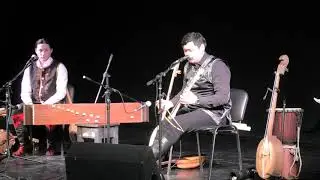 Уникальные голоса степей в театре “Читиген”. Хакасский музыкальный инструмент Ыых.