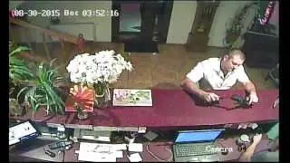 Зайченко из ГФС угрожает ножом администратору отеля 