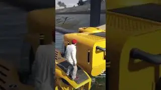 WHAT YOU CAN DO WITH A SUBMARINE IN GRAND THEFT AUTO ONLINE !!!  #submarine #destroy #helicopter