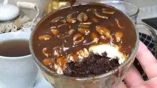 СНИКЕРС трайфлы в стаканчиках