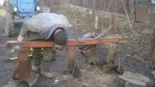 Універсальний плуг для т-40