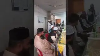 আল কুরআন ইনস্টিটিউট ওলামা সম্মেলনে বক্তব্য রাখছেন ওস্তাদ সিদ্দিকুর রহমান