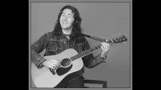Short Interview with Rory Gallagher on 12th March 1975 in Hamburg (part 1)