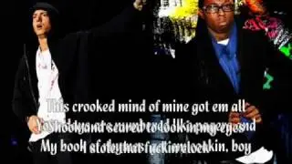Lil Wayne Feat. Eminem - Drop The World (Lyrics On Screen)