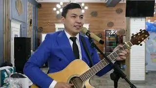 Ана туралы күшті өлең  ЖАНДОС тірі даүста