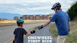 Afternoon Onewheel Float Session - First-time rider & a curb drop.  What could go wrong....