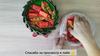 Вместо обычного торта / Идея сладкого подарка из конфет и чая