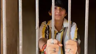 Ye kha fas gya main