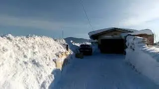 Навалило снегу, просто жесть))