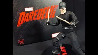 Unboxing Mezco’s Exclusive One:12 Collective Netflix Vigilante Daredevil