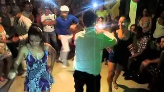Bailando un sabroso boogaloo