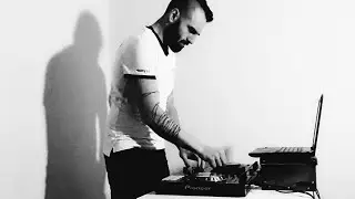 MAGNETIC RESONANCE mix
