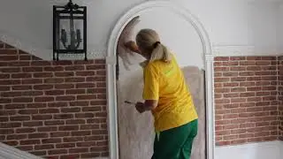 Процес нанесення орнаменту в парадній. Об'єкт: Пале Рояль