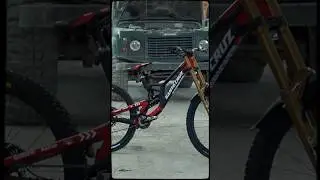 🔥 Hot or Not? 💩 Santa Cruz V10 '24 🥵