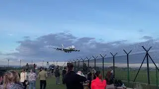 Emirates A380 Landing Manchester