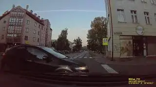 Wypadek - Piła - Popiełuszki - Kolbego - Dzieci Polskich - Toyota Avensis 2021.10.01