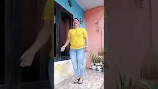 SIMONTOK BERULAH LAGI GOYANG HOT PANTAT GEDE