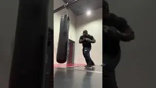 I’ve been boxing three months now and starting to feel power in my left 💪🏾
