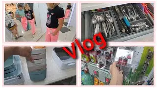 Vlog/Necessary or Unnecessary Purchases//Decluttering Kitchen Drawers
